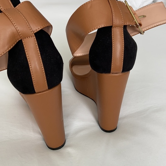 Julianne Hough wedge heels - Picture 5 of 8